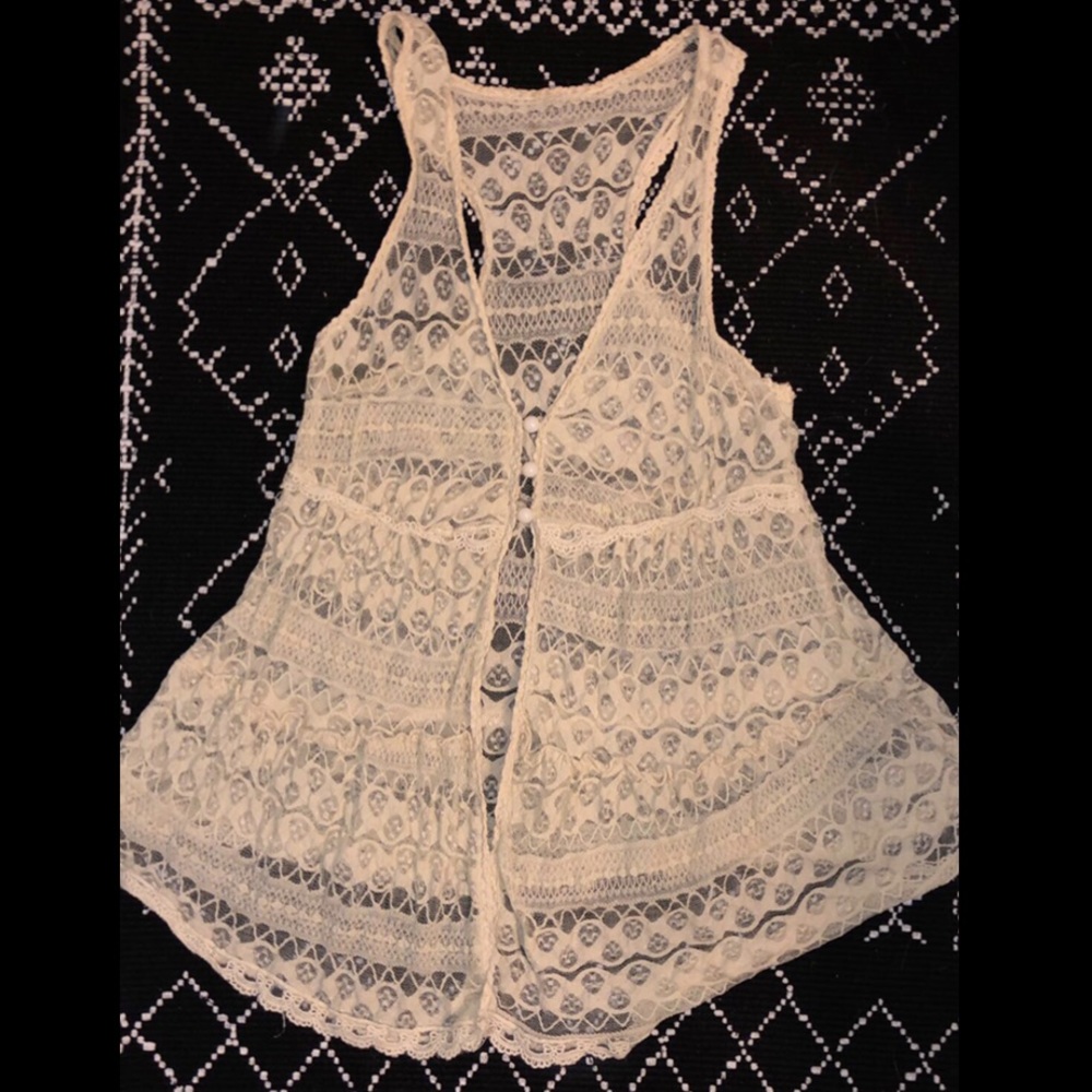 Cute boho lace vest top. Size S. EUC